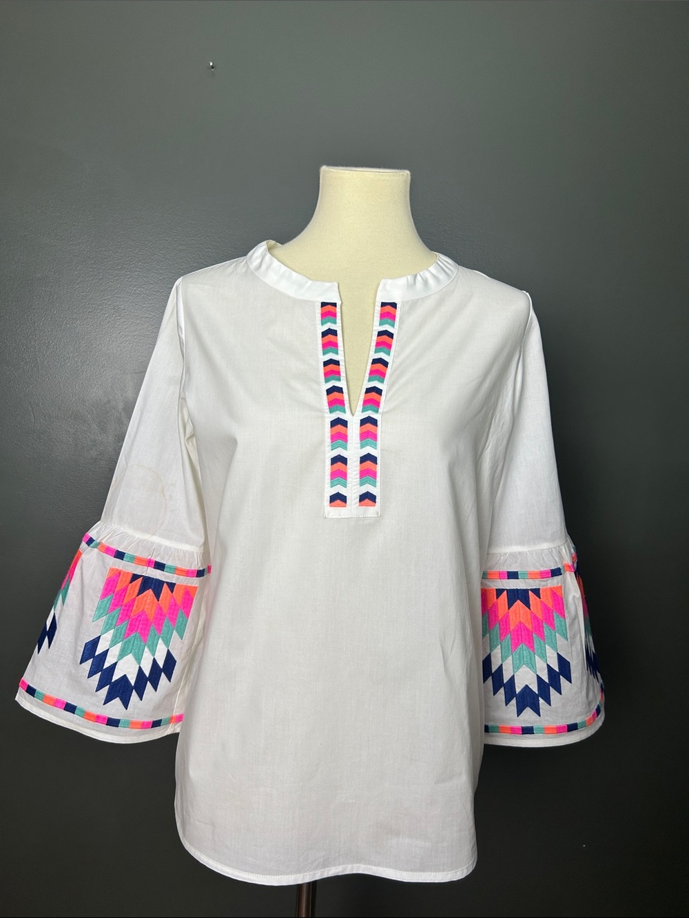 Vilagallo White Tunic with Neon Embroidered Sleeves